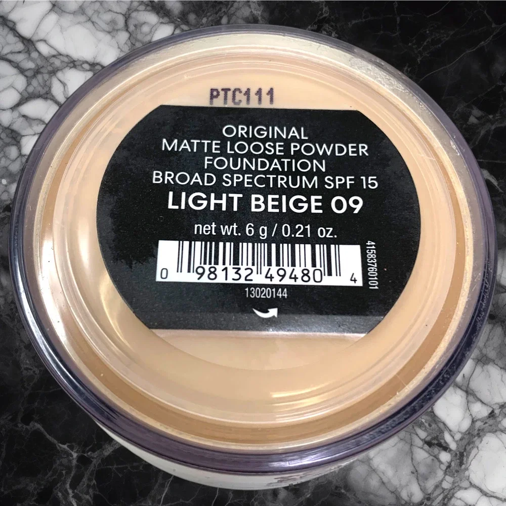 NEW bareMinerals MATTE Foundation SPF 15 Light Beige 09 6g .21oz Sealed NWOB